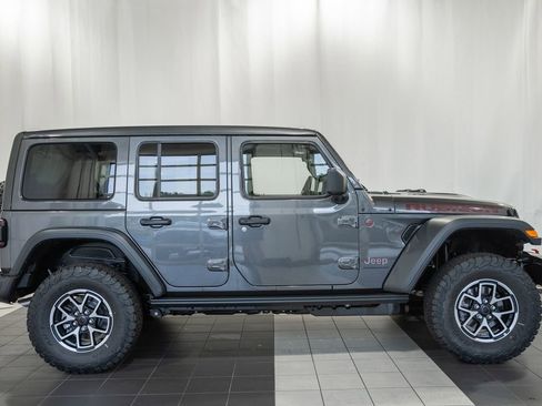New 2026 Jeep Wrangler Unlimited Rubicon w/ Technology Group image 3