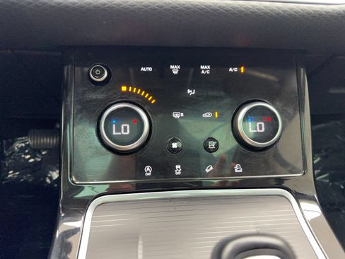 Used 2020 Land Rover Range Rover Evoque S AWD/4WD image 29