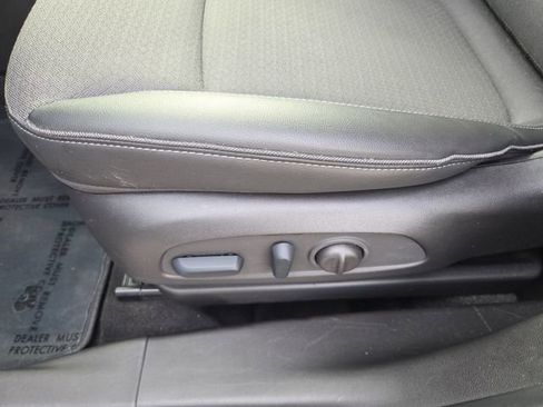 Certified 2023 Buick Encore GX Select w/ Sport Touring Package image 18
