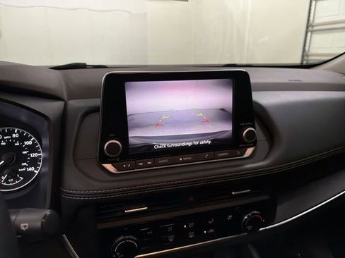 Certified 2023 Nissan Rogue S image 24