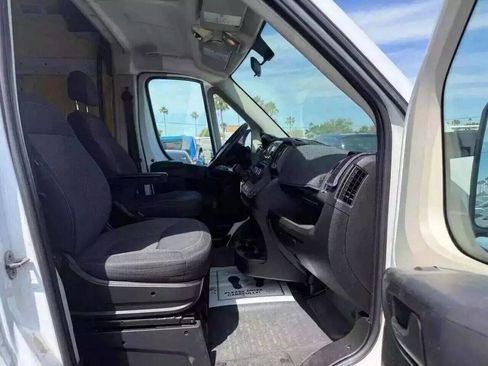 Used 2015 RAM ProMaster 3500 image 18