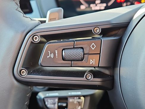 Certified 2026 Porsche Panamera 4 AWD/4WD image 30