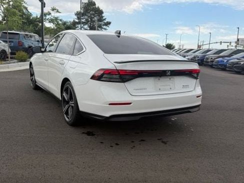 Used 2023 Honda Accord Sport image 3