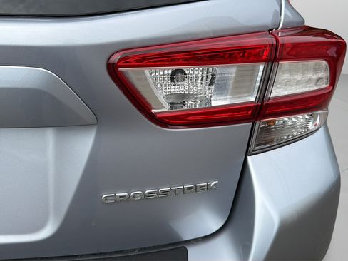 Used 2019 Subaru Crosstrek 2.0i Premium AWD/4WD image 36
