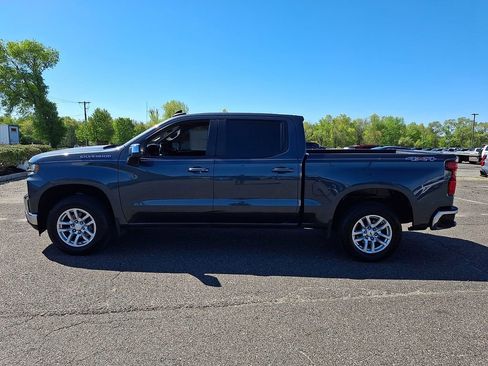 Used 2021 Chevrolet Silverado 1500 LT AWD/4WD image 7