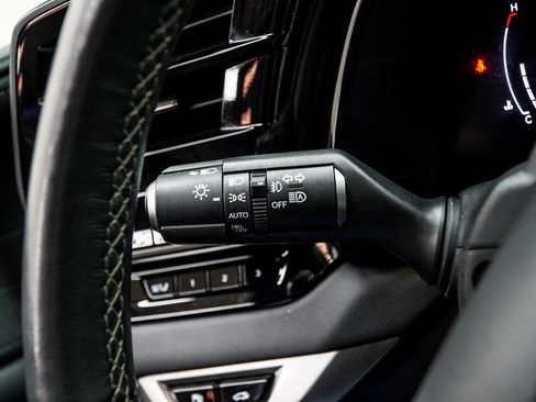 Used 2023 Lexus RX 500h F Sport image 36