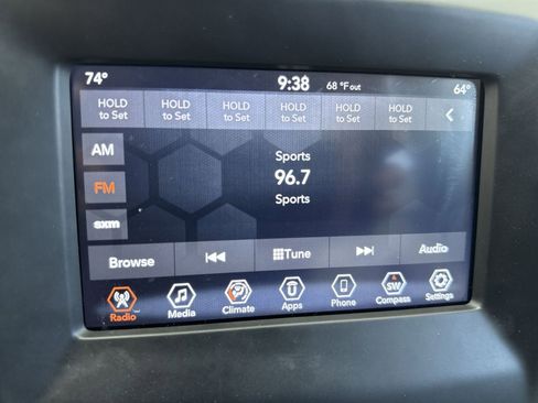 Used 2019 Jeep Compass Latitude w/ Popular Equipment Group image 18