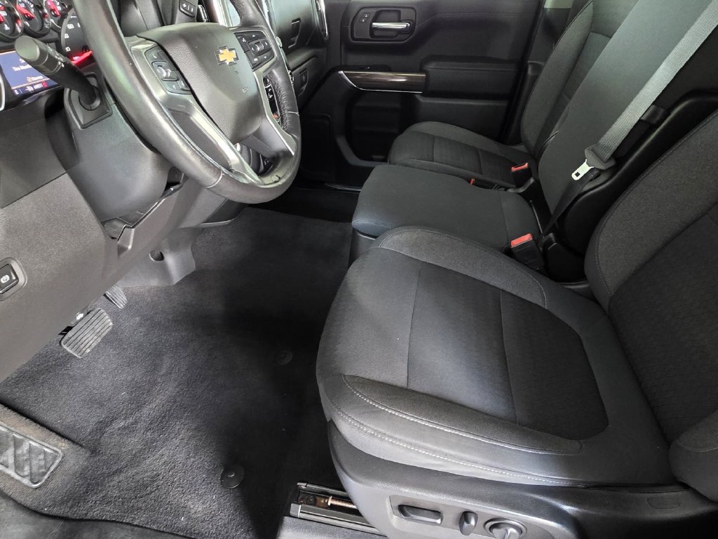 Used 2020 Chevrolet Silverado 1500 LT w/ Texas Edition RWD image 6
