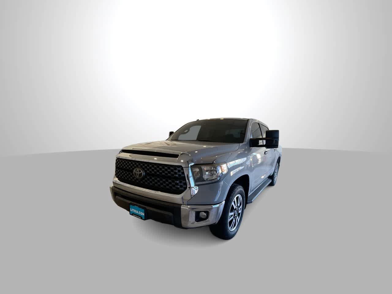 Used 2019 Toyota Tundra SR5 AWD/4WD image 4