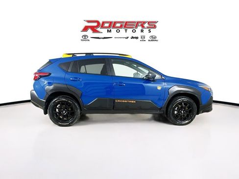 Used 2025 Subaru Crosstrek 2.5i Wilderness w/ Wilderness Package image 9