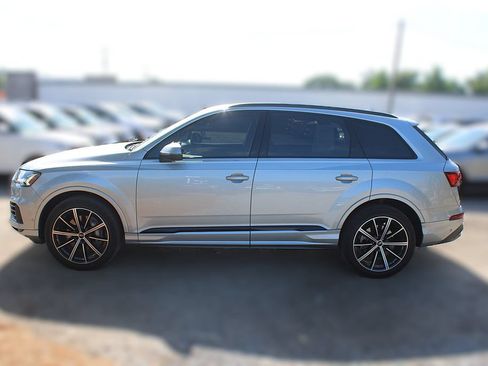 Used 2023 Audi Q7 3.0T Premium Plus w/ Premium Plus Package AWD/4WD image 15