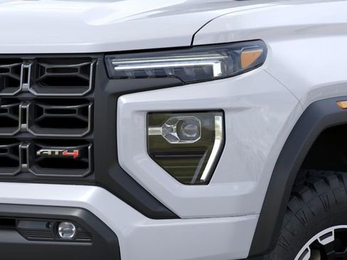 New 2026 GMC Canyon AT4 AWD/4WD image 11