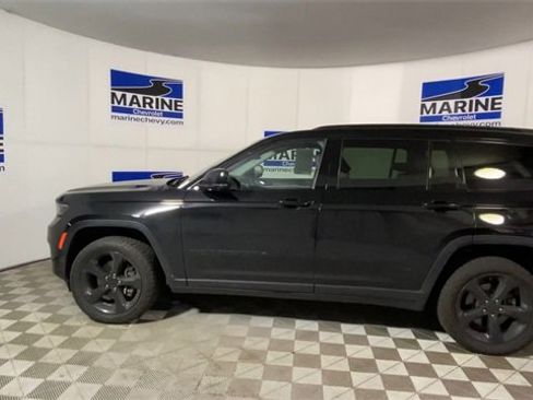 Used 2023 Jeep Grand Cherokee L Limited w/ Luxury Tech Group II image 7