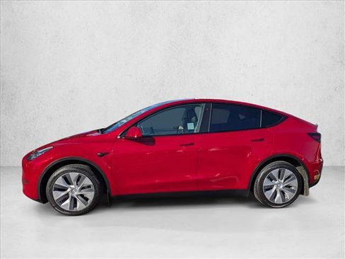 Used 2022 Tesla Model Y Long Range AWD/4WD image 9