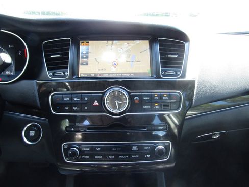 Used 2016 Kia Cadenza Limited FWD image 27