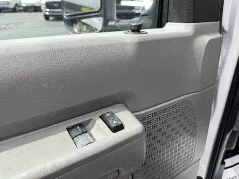 Used 2021 Ford E-450 and Econoline 450 Super Duty w/ Power Windows & Locks Group RWD image 14