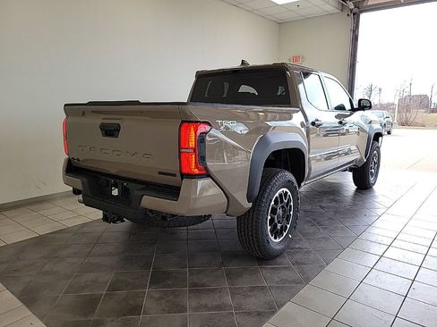New 2026 Toyota Tacoma TRD Off-Road image 5