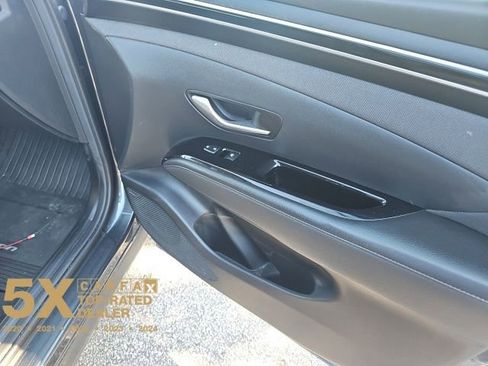 Used 2022 Hyundai Tucson Limited image 33