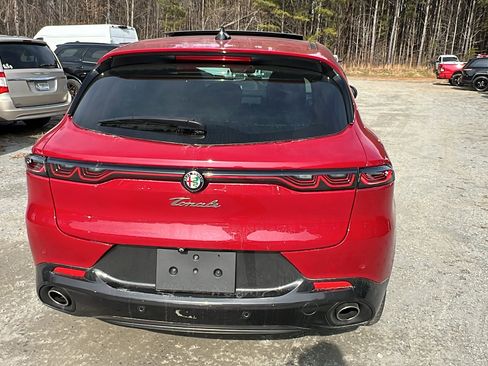 Used 2024 Alfa Romeo Tonale Veloce image 9