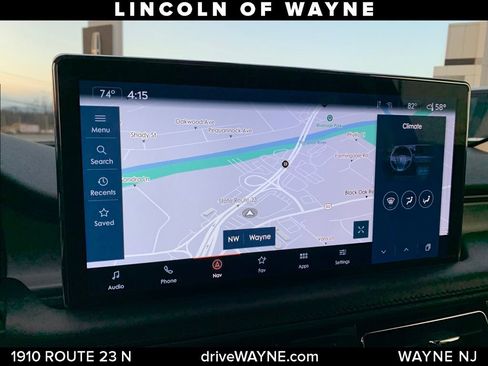 Certified 2022 Lincoln Nautilus AWD w/ Premium Package image 18