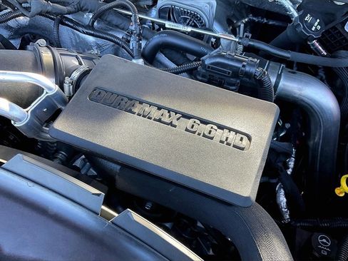 Used 2026 Chevrolet Silverado 2500 LTZ w/ LTZ Premium Package image 35