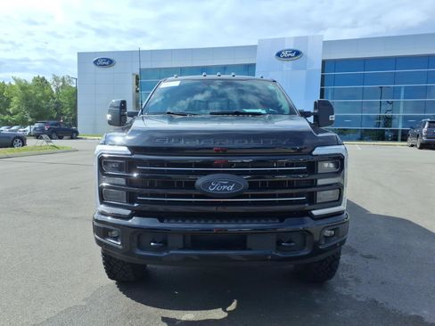 Certified 2026 Ford F250 Platinum w/ Tremor Off-Road Package AWD/4WD image 8