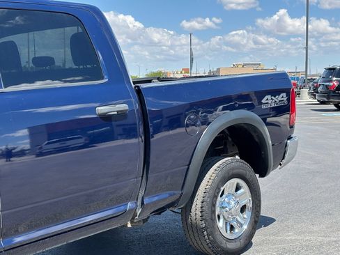 Used 2018 RAM 2500 Tradesman w/ Chrome Appearance Group AWD/4WD image 7
