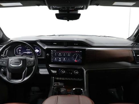 Used 2024 GMC Sierra 1500 Denali Ultimate image 13