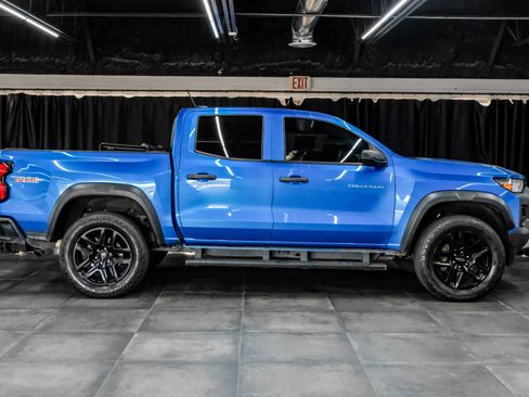 Used 2023 Chevrolet Colorado Trail Boss w/ Advanced Trailering Package AWD/4WD image 7