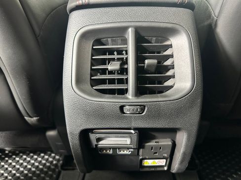 Used 2020 Jeep Cherokee Trailhawk w/ Comfort/Convenience Group image 23