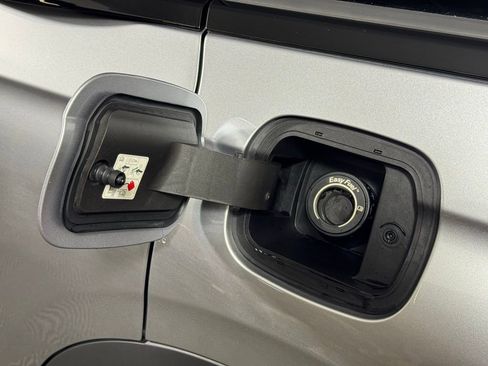 New 2026 Lincoln Nautilus Premier w/ Equipment Group 102A image 12