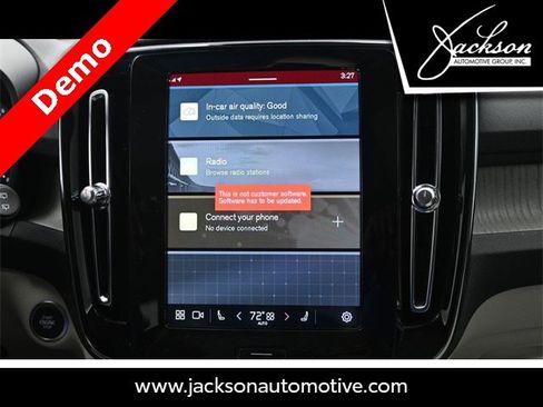 New 2025 Volvo XC40 B5 Ultra image 11