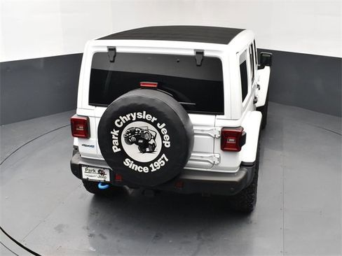 Used 2024 Jeep Wrangler Unlimited Rubicon 4xe image 18