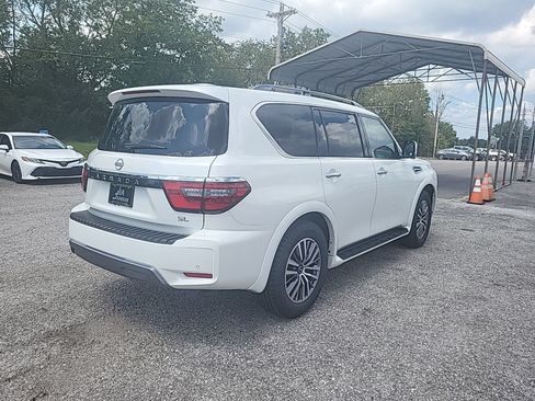 Used 2023 Nissan Armada SL w/ Captain's Chairs Package AWD/4WD image 4