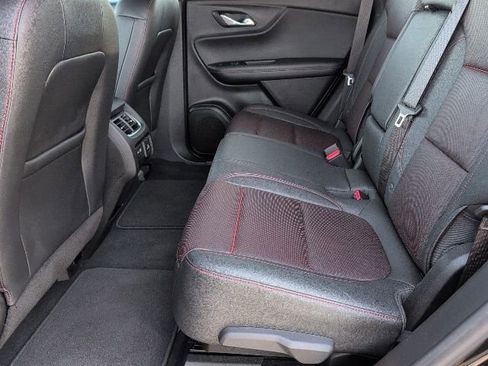 Used 2021 Chevrolet Blazer RS w/ Enhanced Convenience Package image 7