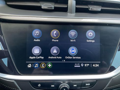 Certified 2021 Buick Encore GX Preferred AWD/4WD image 16