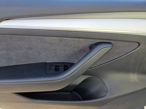 Used 2023 Tesla Model 3 Standard Range RWD image 23