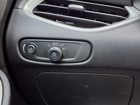 Used 2023 Chevrolet Malibu LT w/ Driver Confidence Package image 18