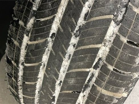 Used 2023 GMC Terrain SLE w/ Driver Convenience Package image 37