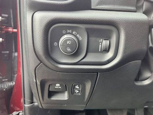 Used 2025 RAM 1500 Big Horn image 28