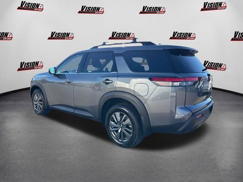 New 2025 Nissan Pathfinder SV image 7