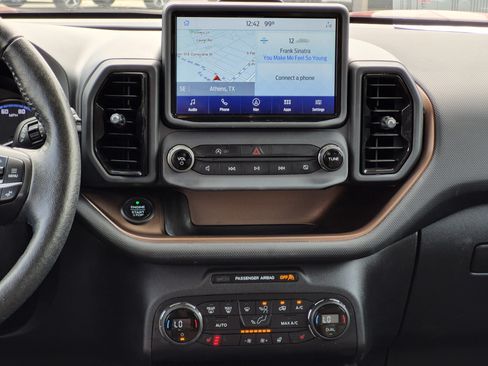 Used 2021 Ford Bronco Sport Outer Banks AWD/4WD image 17