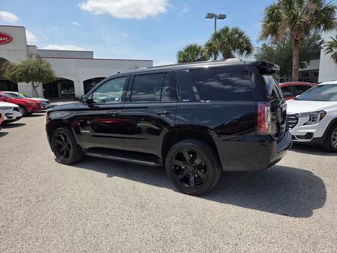 Used 2020 GMC Yukon SLT w/ Graphite Performance Edition RWD image 10