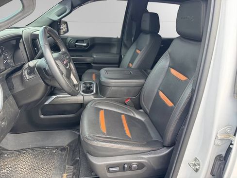 Used 2022 GMC Sierra 1500 AT4 w/ AT4 Premium Package AWD/4WD image 10