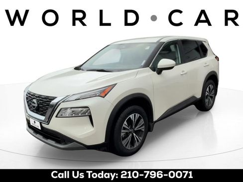 Used 2023 Nissan Rogue SV FWD image 3