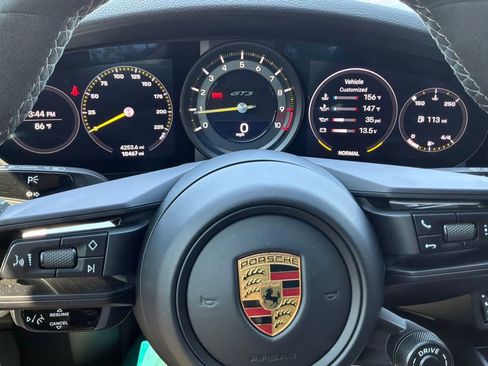 Used 2022 Porsche 911 GT3 RWD image 14