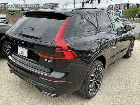 New 2026 Volvo XC60 B5 Ultra w/ Protection Package Premier AWD/4WD image 6