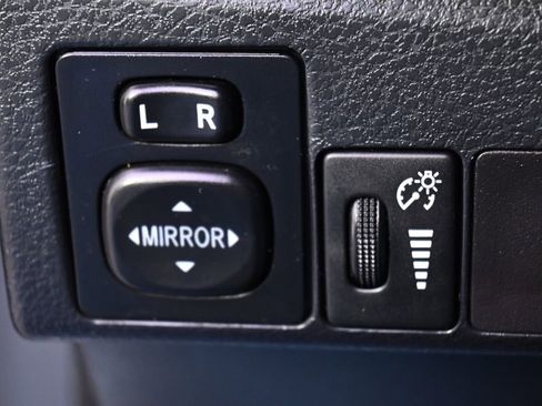 Used 2014 Toyota Corolla S image 20