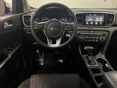 Used 2020 Kia Sportage LX AWD/4WD image 14