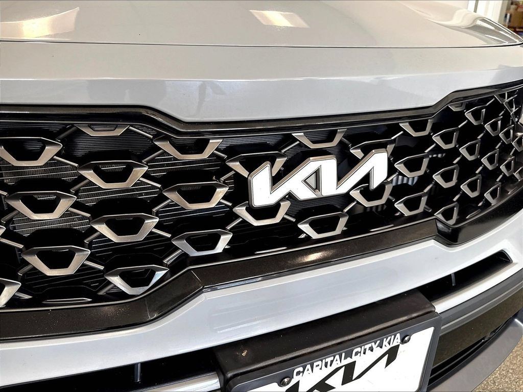 Certified 2023 Kia Sorento X-Line EX AWD/4WD image 38